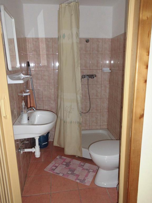 Fenyves Apartman Sárospatak エクステリア 写真